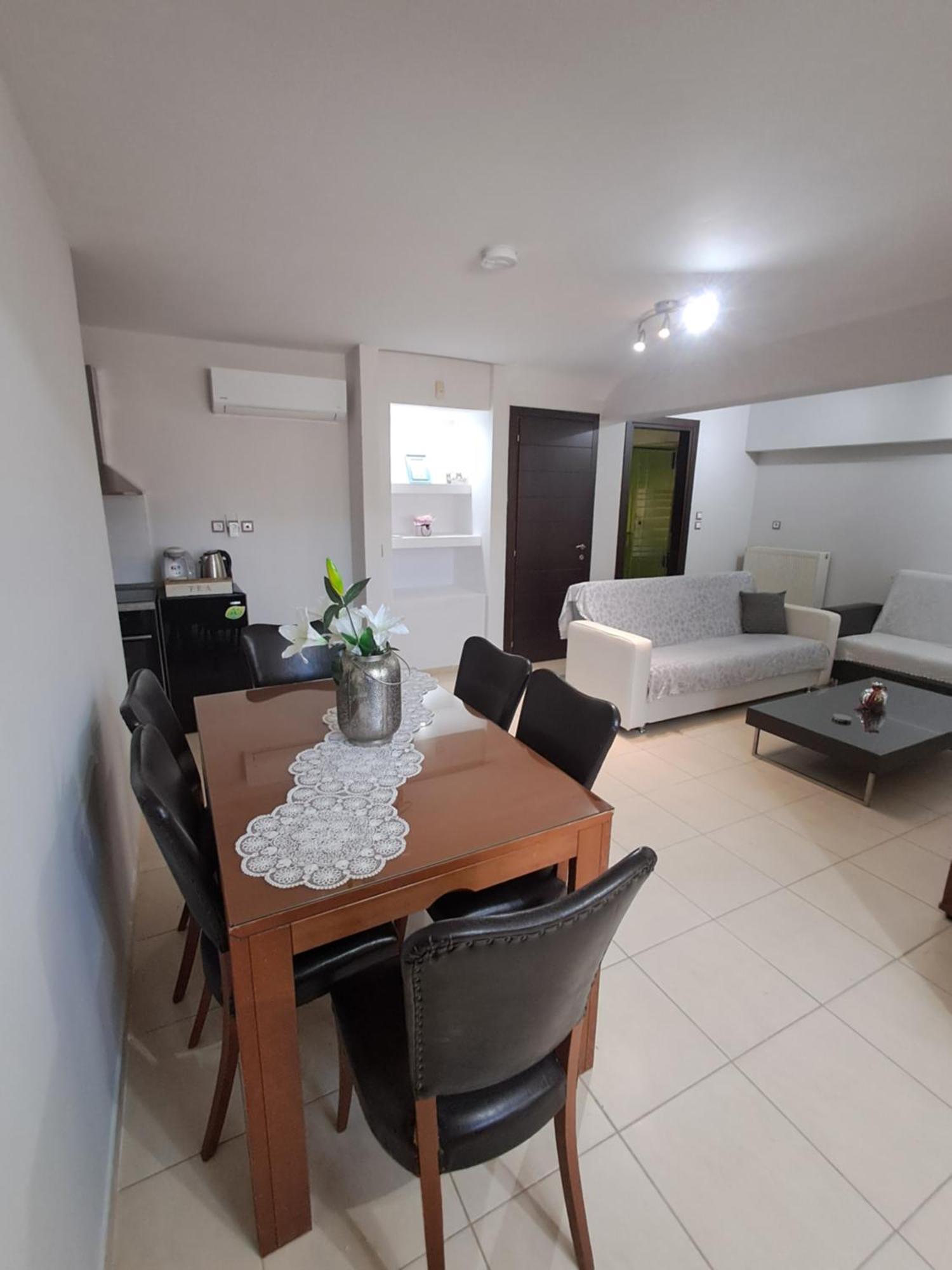 Mary'S Cozy Apartment Alexandroupoli Esterno foto