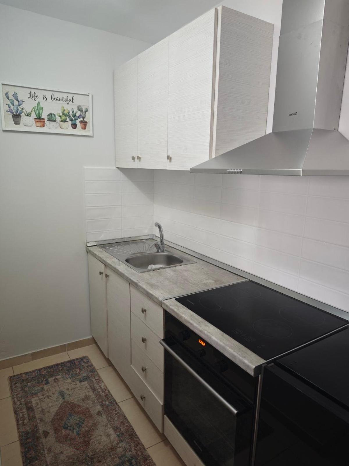 Mary'S Cozy Apartment Alexandroupoli Esterno foto